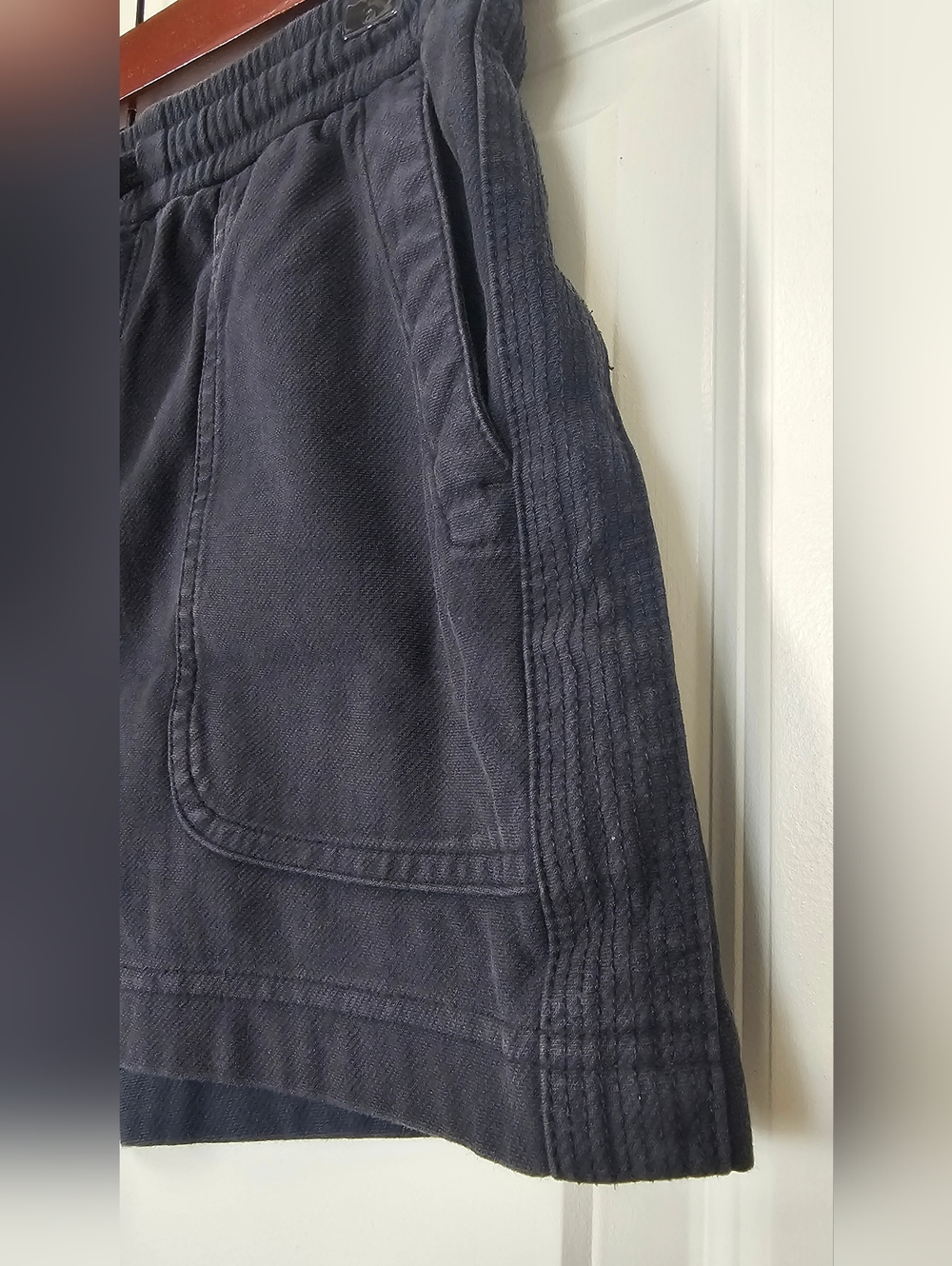 Athleta Black Lounge Shorts Women’s XS Drawstring Stretch Casual Athleisure - Picture 6 of 8
